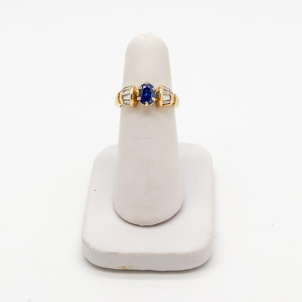 Beautiful Blue Sapphire and Tapered Diamond Baguette Ring
