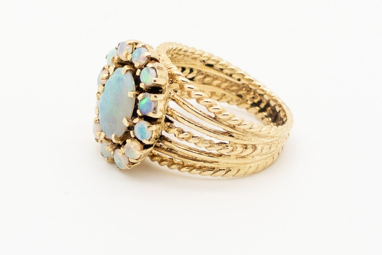 Vintage Opal Ring - 14kt Yellow Gold